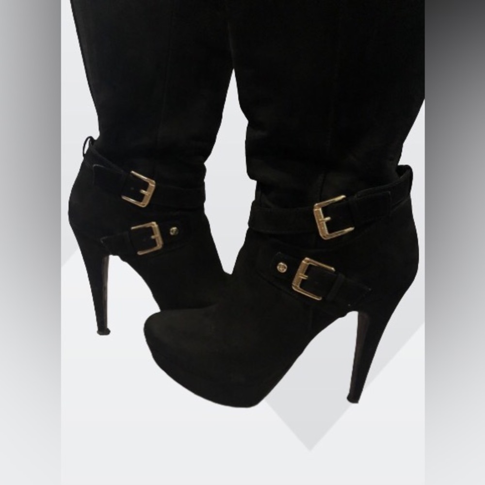 G by GUESS Women's Stiletto Heel Boots Black Gold Buckle Faux Suede, Size 10